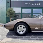 Profil gauche de la Ferrari 365 GTC/4 Marrone Colorado